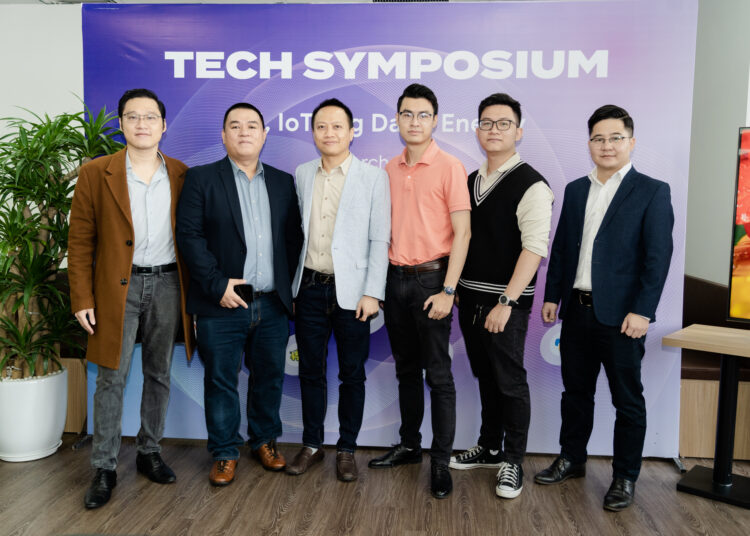 SETA's representatives attend Tech Symposium